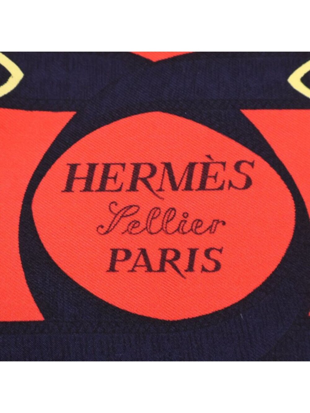 Hermes Eperon D'or Yellow Gold Spurs Silk Carre 90 Scarf - Picture 3 of 5